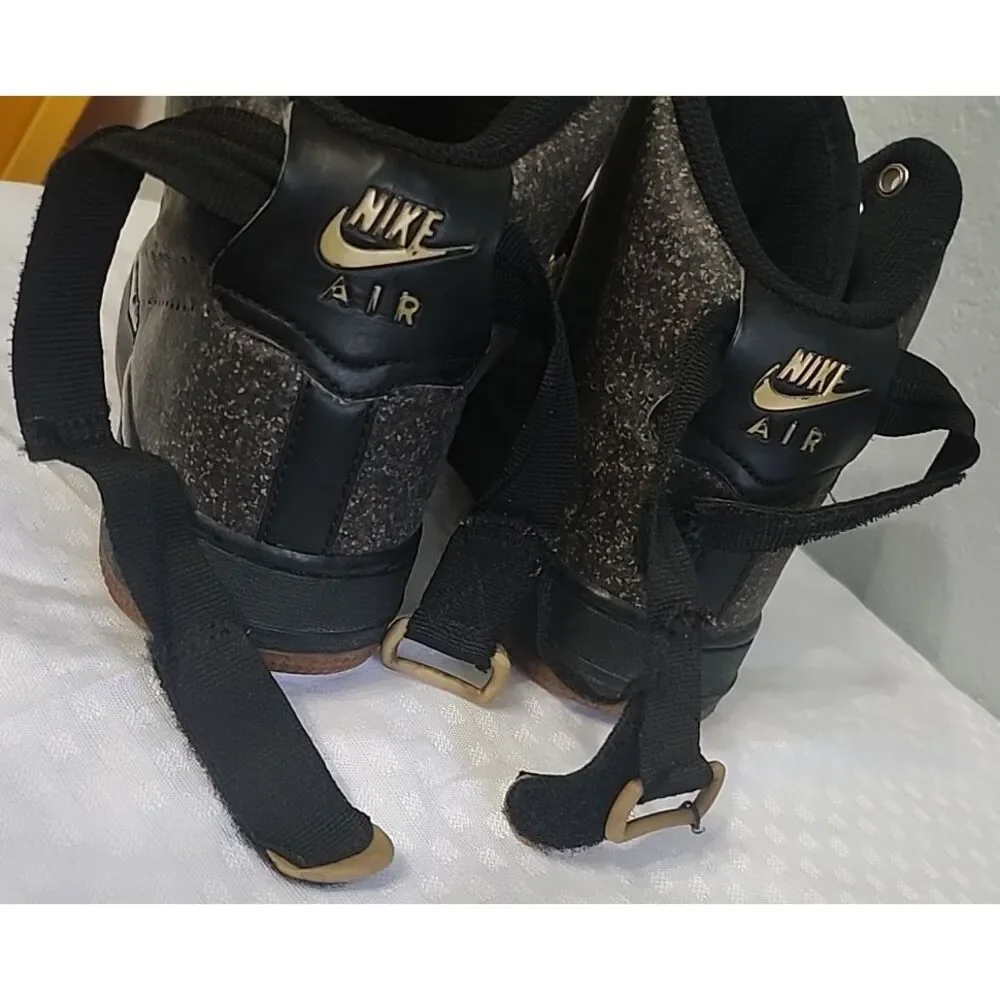 NIKE Air Force 1 Hi LV8 807617-007 Youth size 4.5‎  Gum Bottom Sneaker